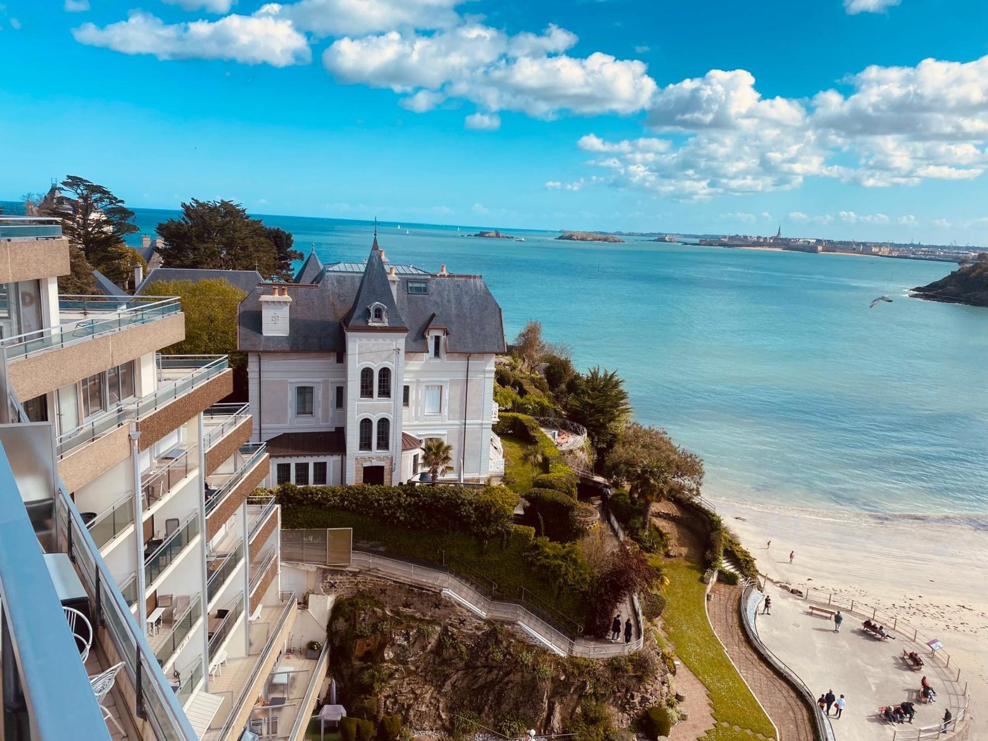 Le Crystal Dinard Plage エクステリア 写真