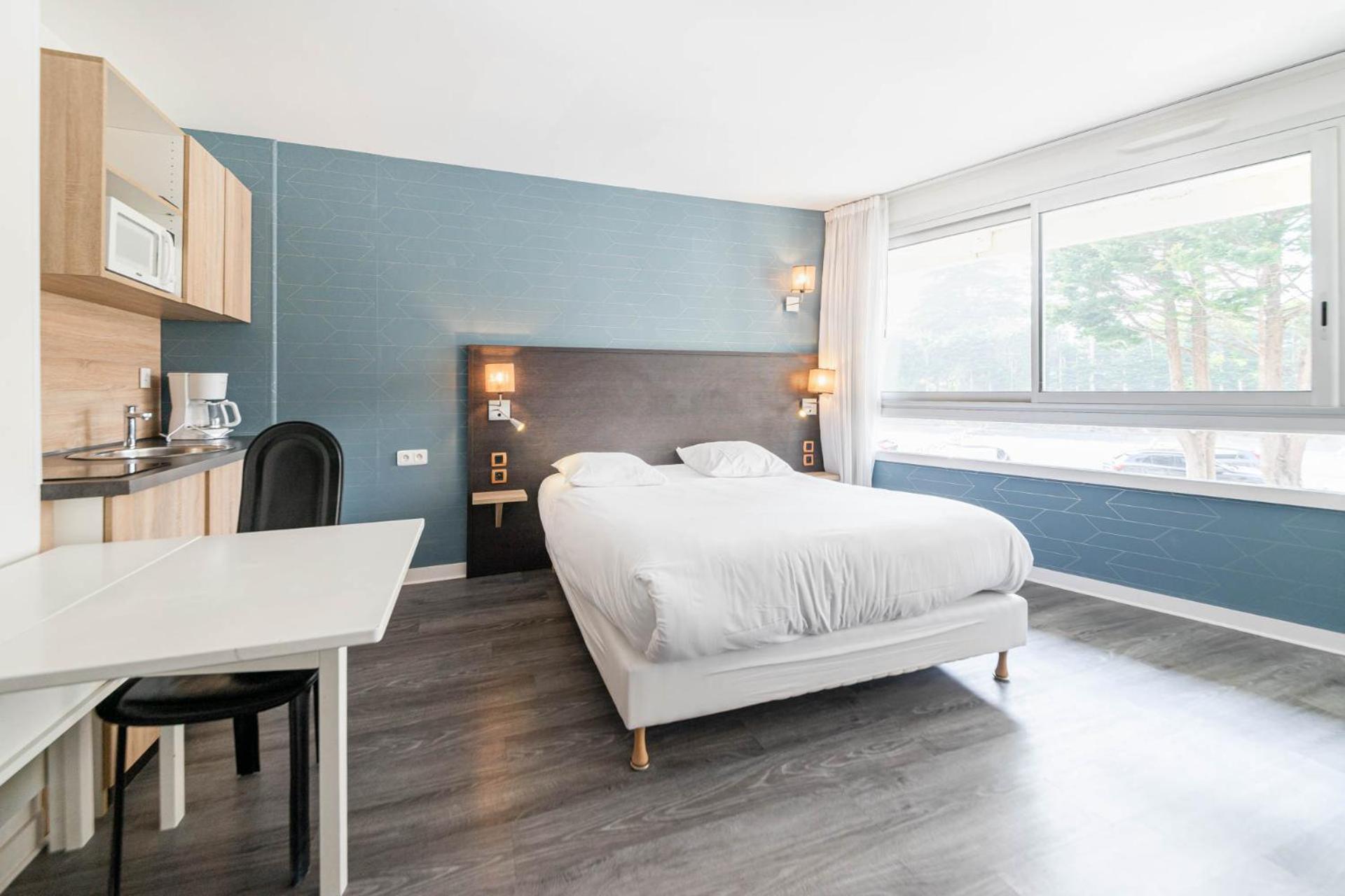 Le Crystal Dinard Plage エクステリア 写真