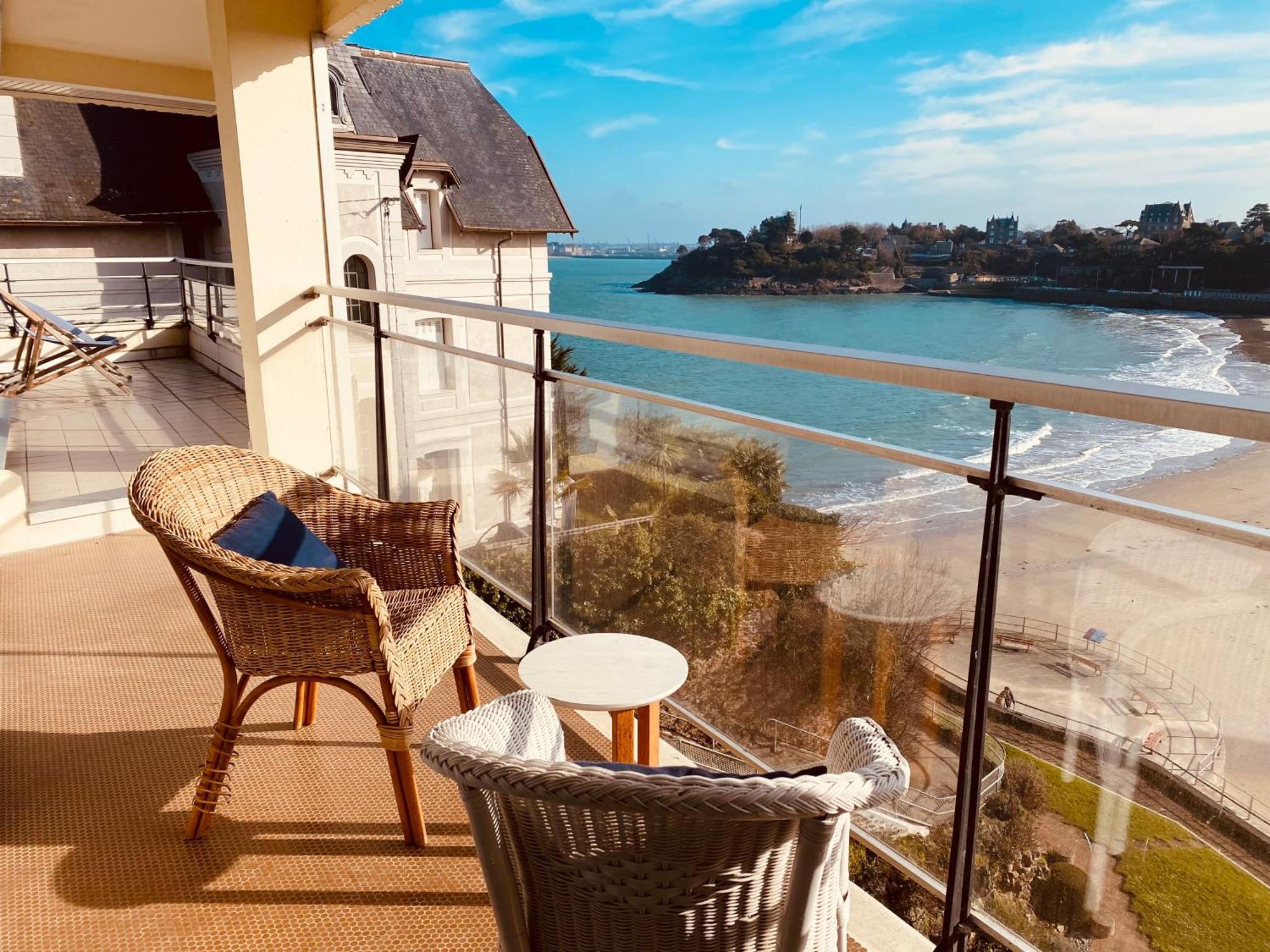 Le Crystal Dinard Plage エクステリア 写真